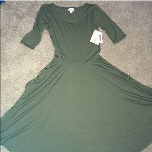 NWT Lularoe NWT green Nicole dress
